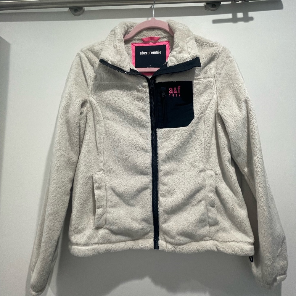 Beige Fuzzy Girl’s Jacket by Abercrombie & Fitch